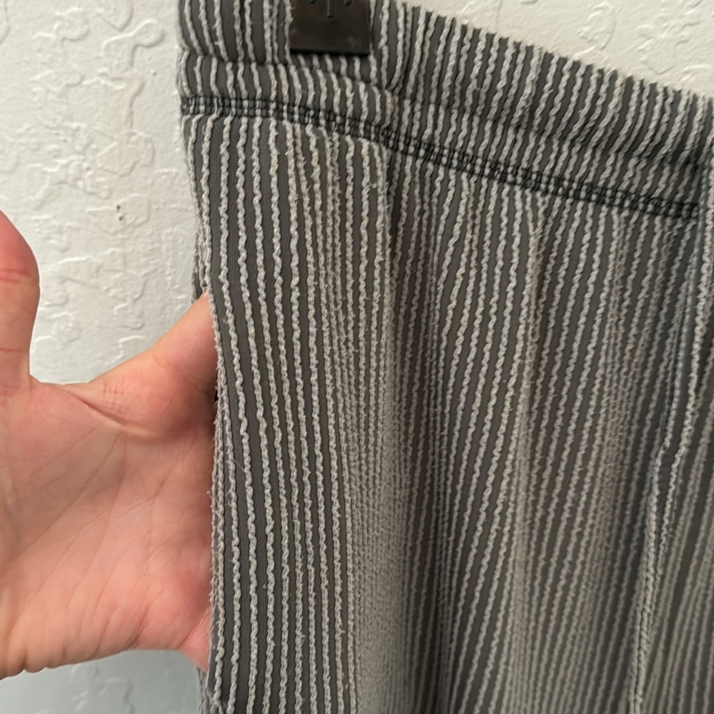 Gray White Ribbed Cap Sleeve Lounge Set M - Picture 5 of 6